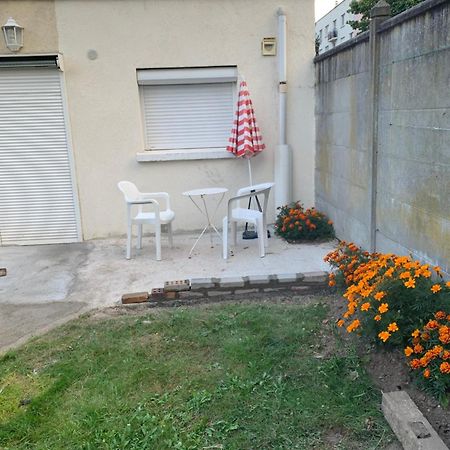 Studio Fond De Jardin Palaiseau Ngoại thất bức ảnh