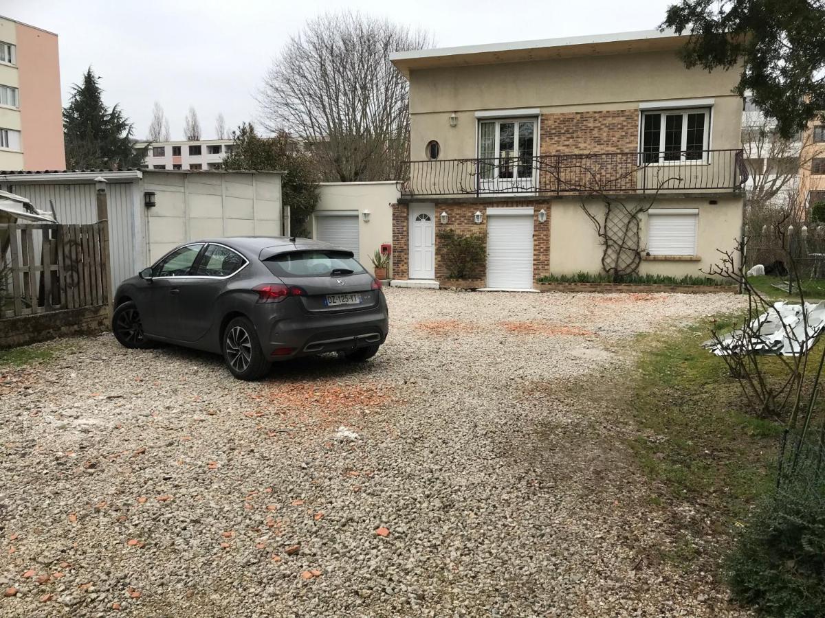 Studio Fond De Jardin Palaiseau Ngoại thất bức ảnh
